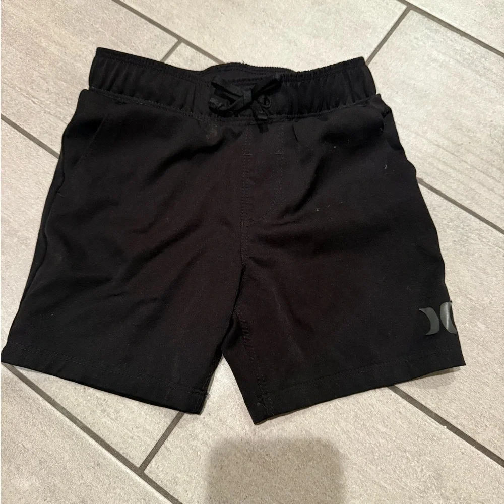Hurley boys Black shorts